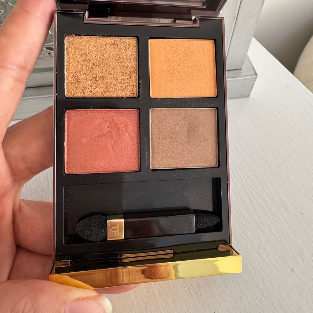 Tom Ford Eyeshadow Quad COLOR 26 LEOPARD SUN